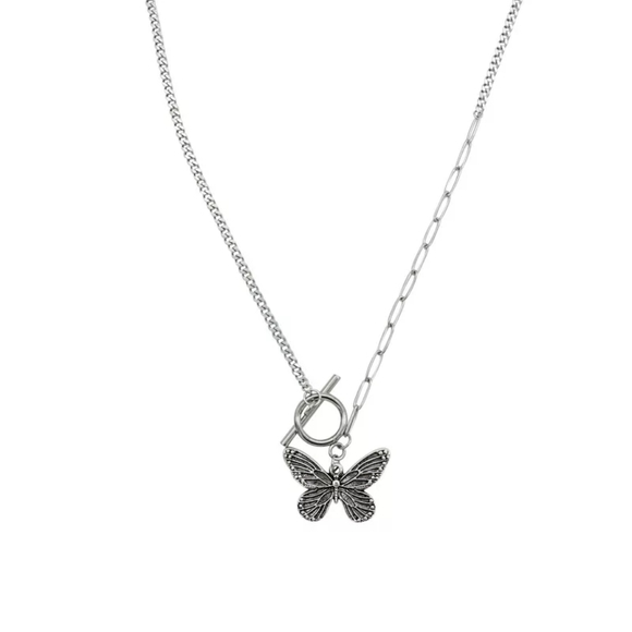 💎✨ Butterfly Chain Necklace - Picture 3 of 7